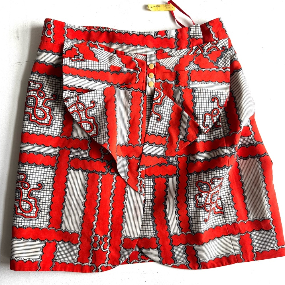 Leifsdottir Red and Black Graphic Skirt